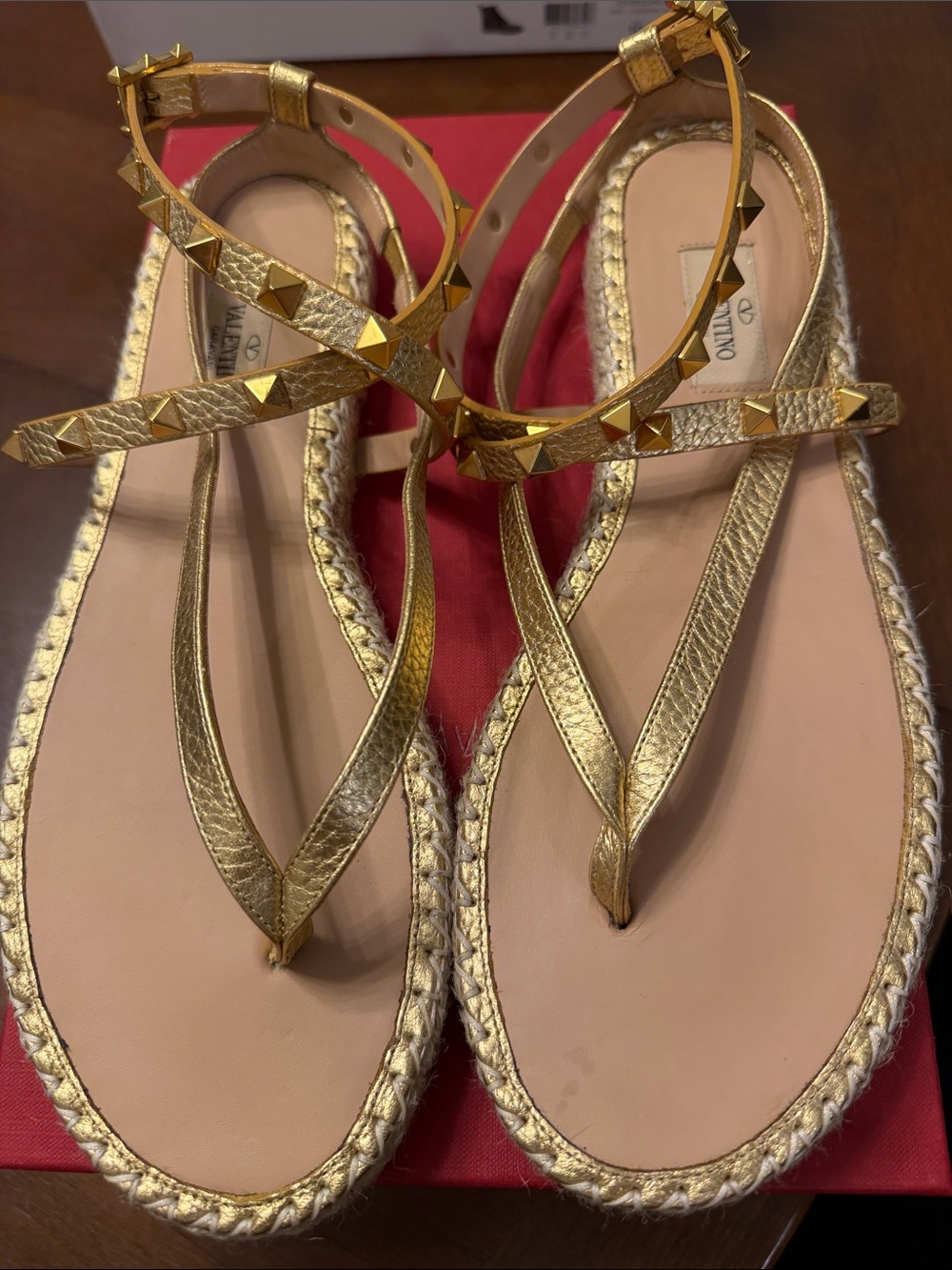 Valentino Garavani Metallic Gold Pyramid-Stud Thong Espadrille Sandals size 40